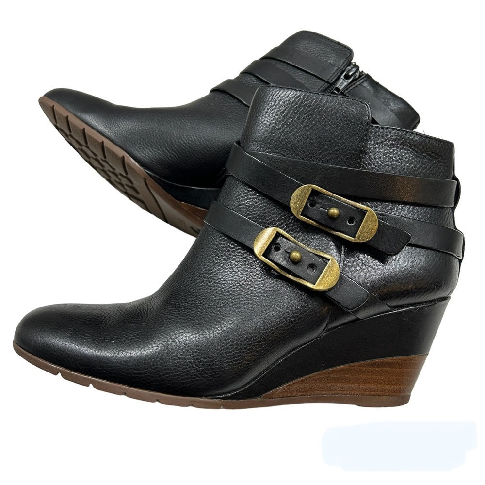 Sofft Oakes Black Leather Wedge Wrap Around Strap Ankle Booties Size 7 1/2